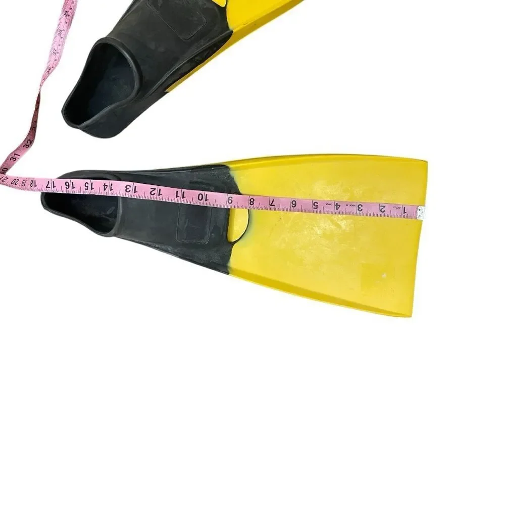Snorkeling Swim Fins Yellow Black Size 7–9 Made in Malaysia Short Blade